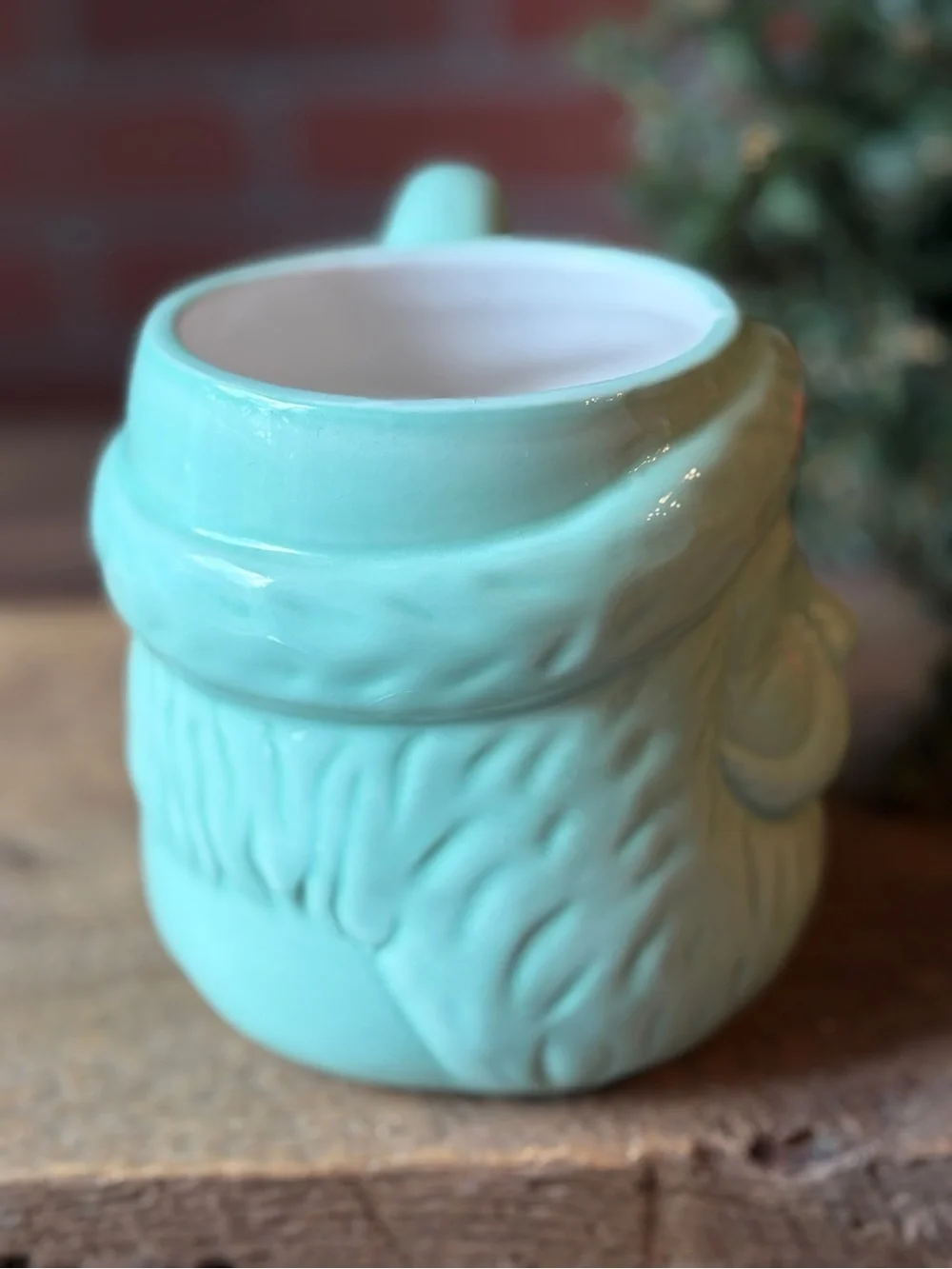Sleigh Bell Bistro Mint Green Santa Face Ceramic Christmas Coffee Mug 20 oz EUC